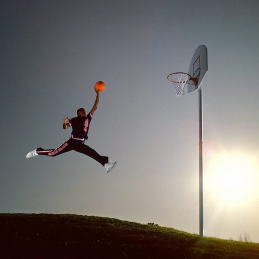 Ο Jordan φορούσε New Balance στη photo που ενέπνευσε το Jumpman Logo