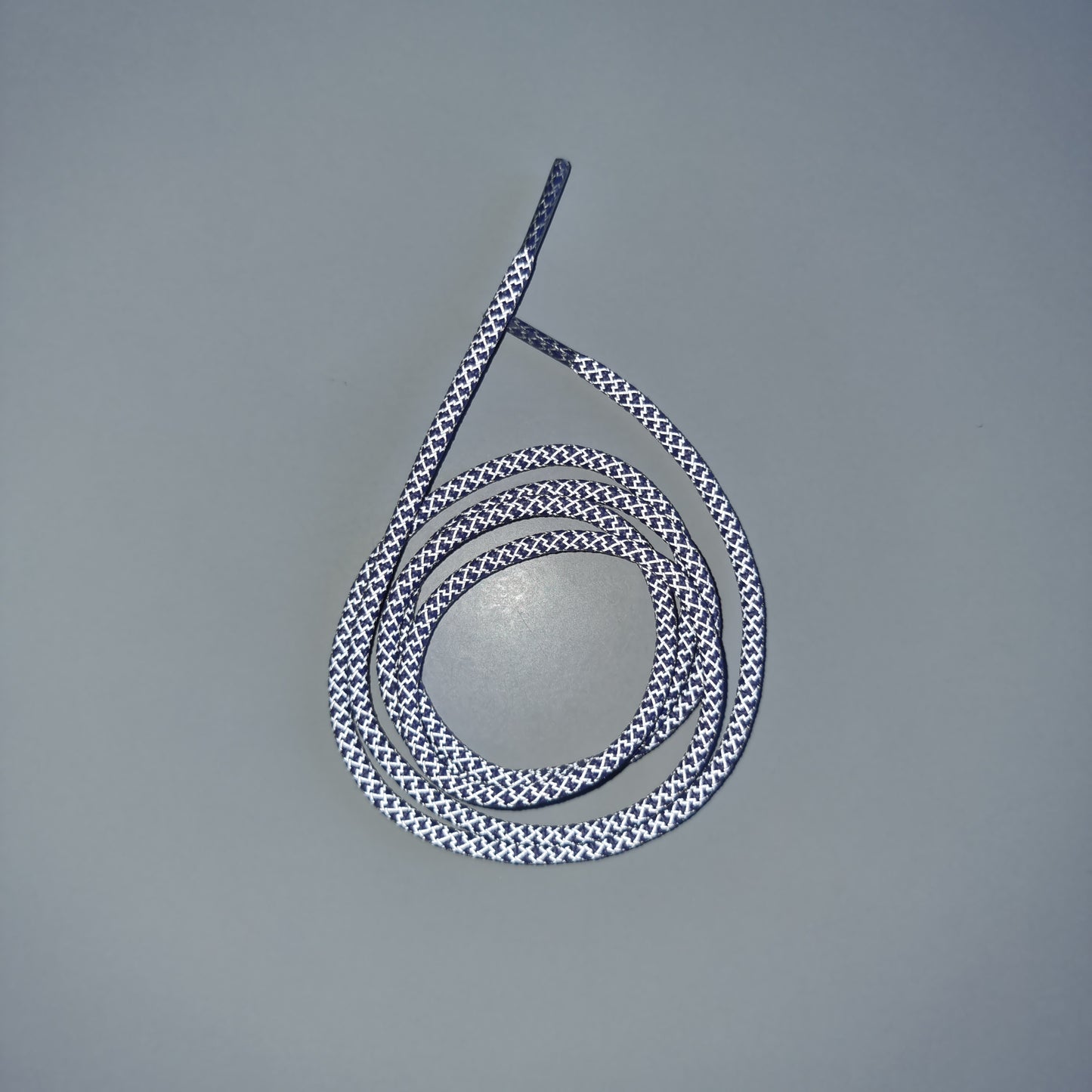 Round Reflective Purple laces 110cm