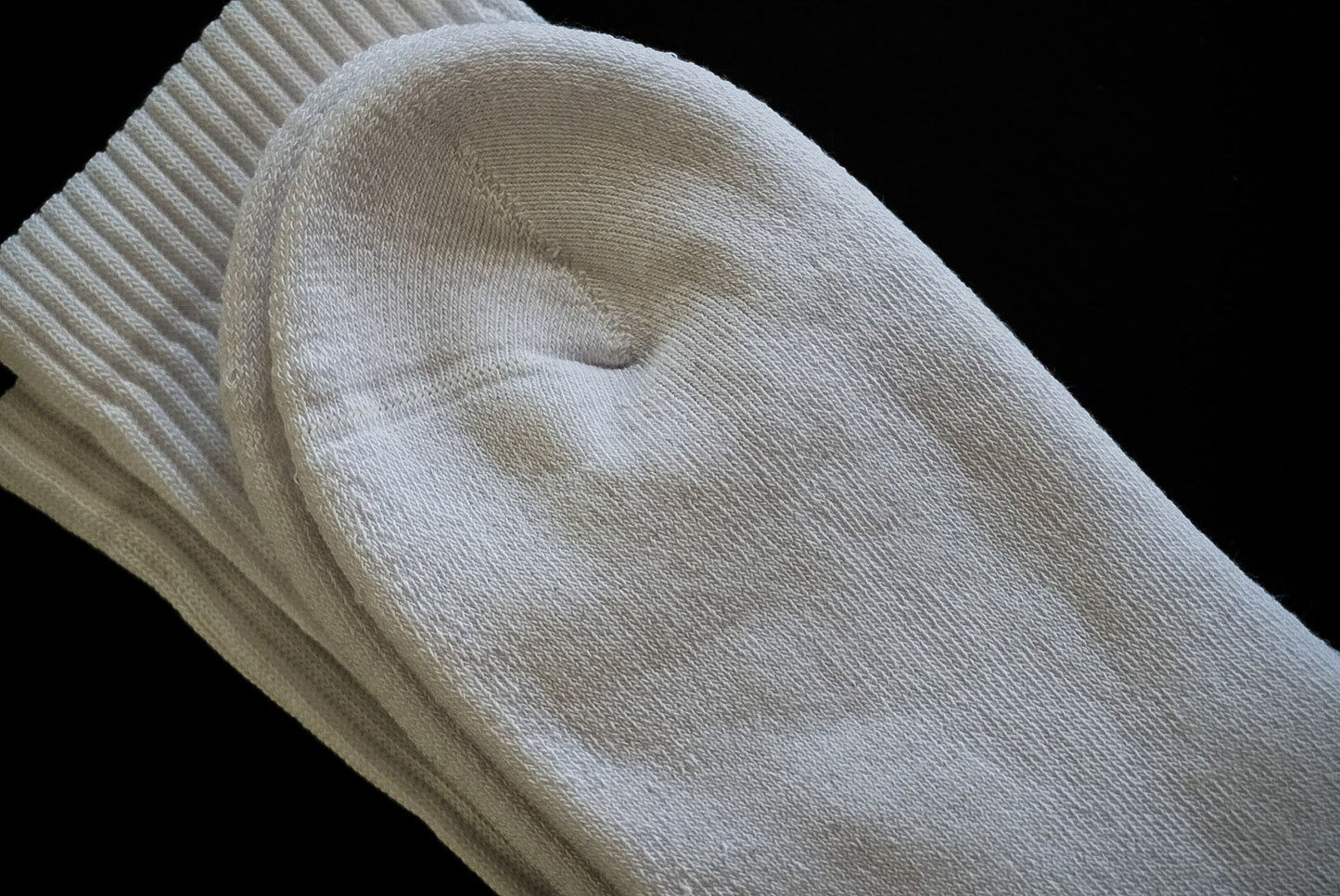 OVERHYPE socks white