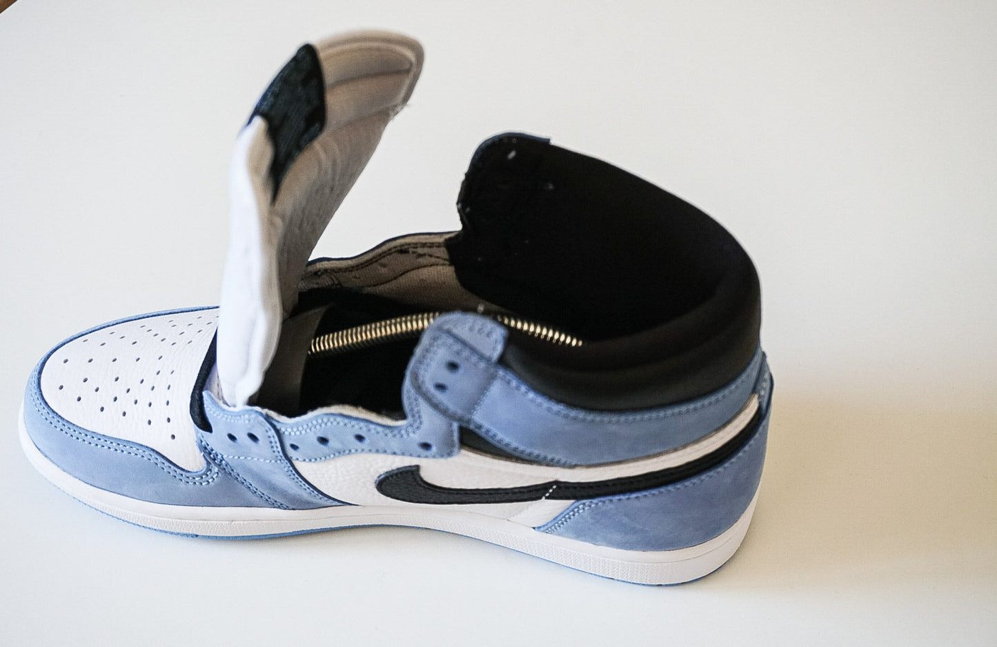 Sneaker Trees Grey
