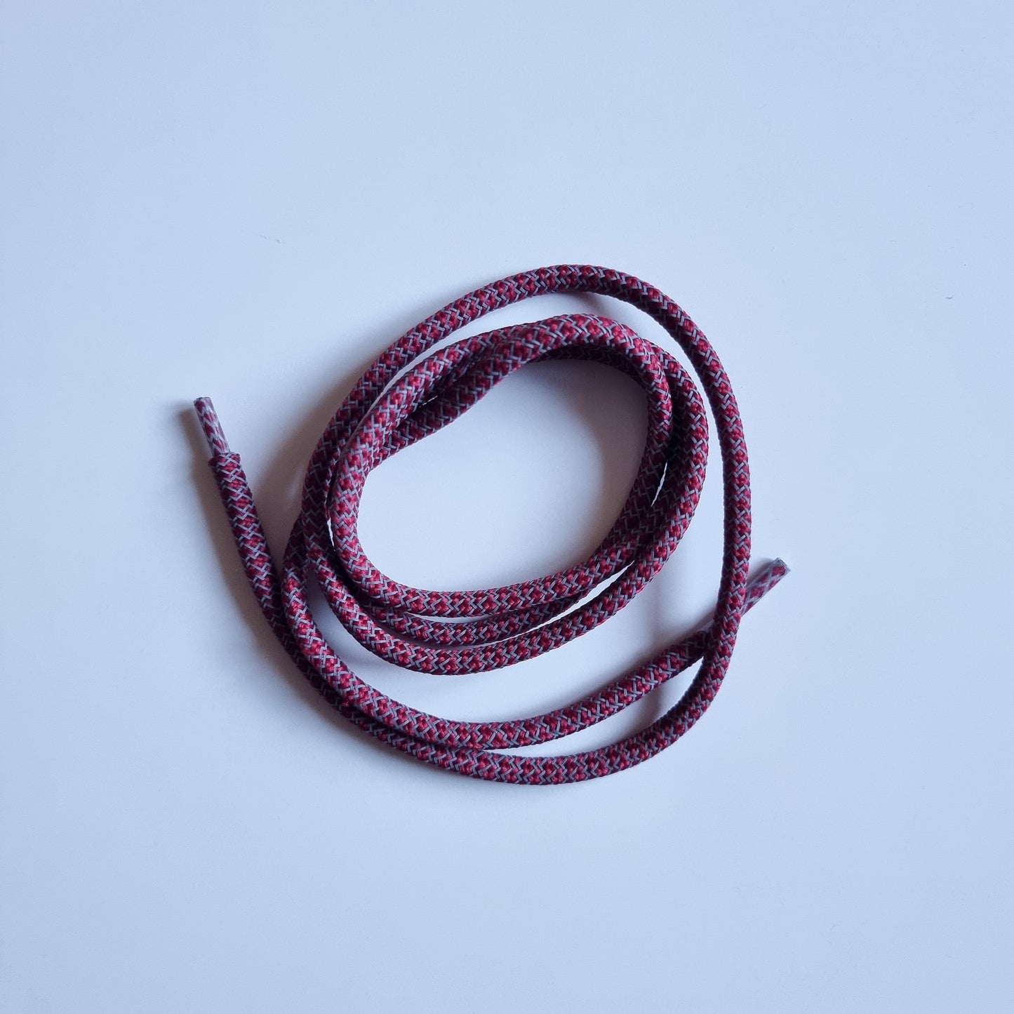 Round Reflective Red laces 100cm