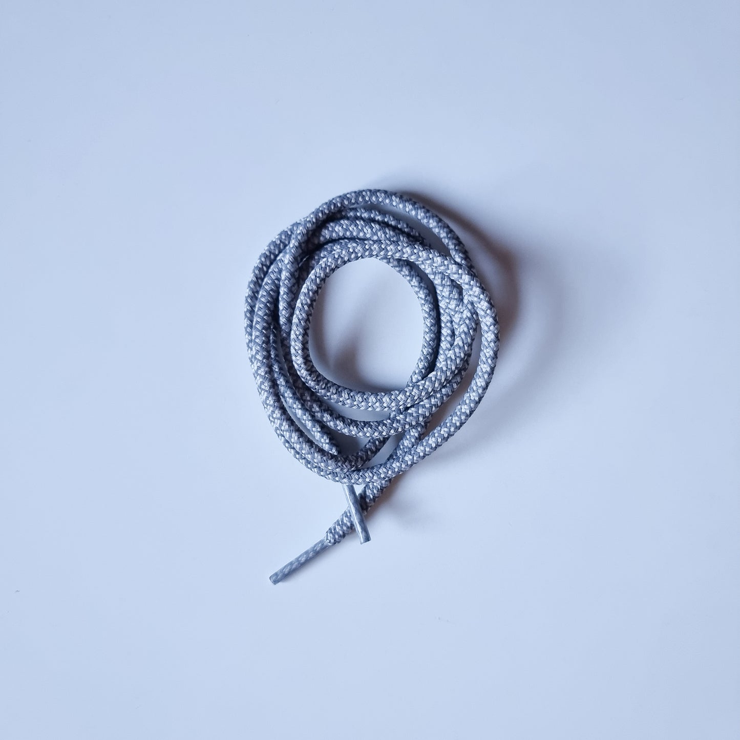 Round Reflective Light grey laces 100cm